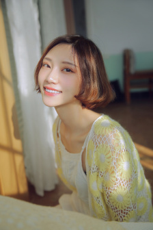 国产午夜精品理论片小YO奈